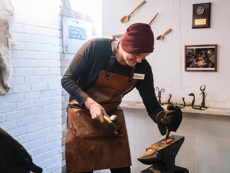 A dad get's hands-on at a workshop he was gifted